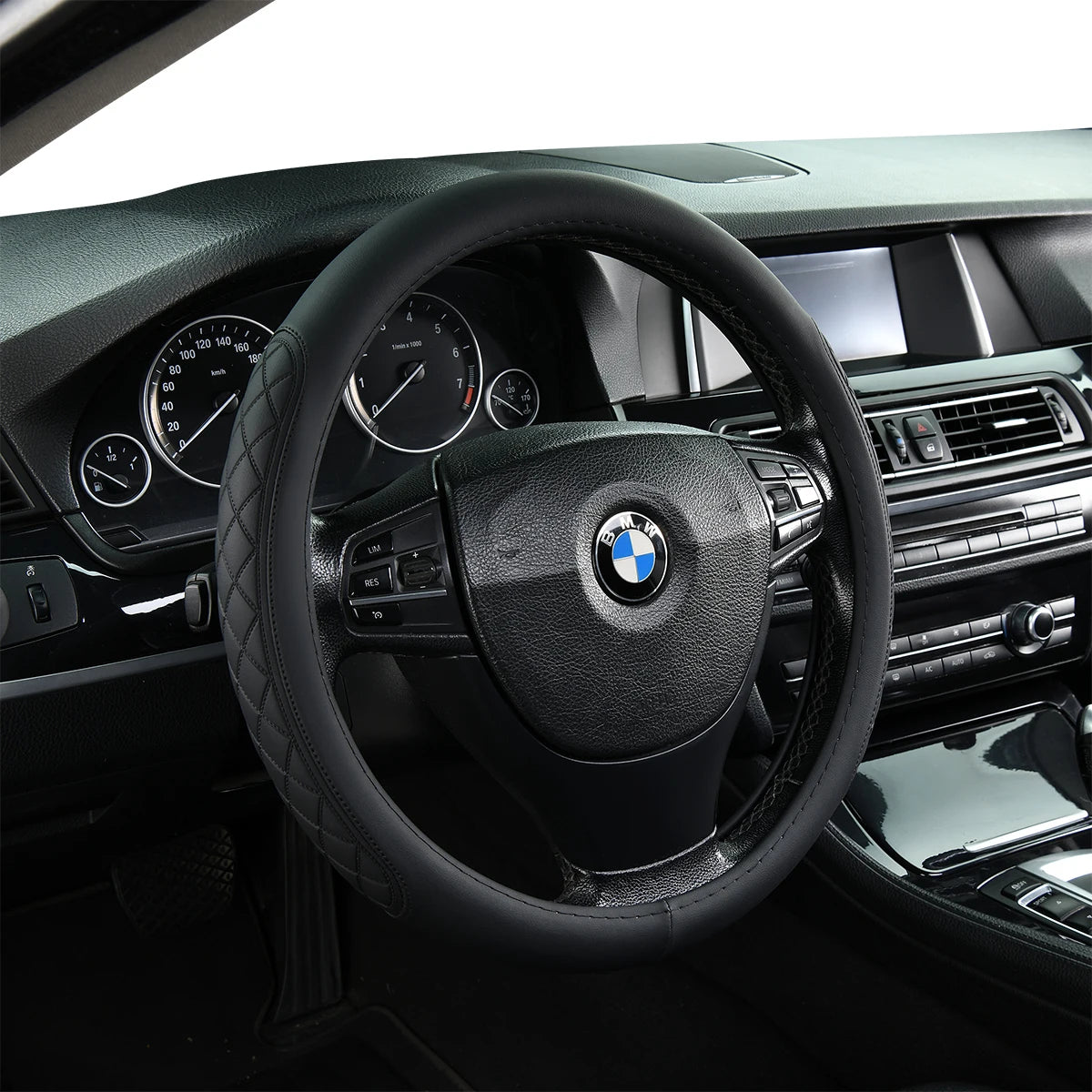 The World's Best-selling, All-leather Embossed Non-slip, the Car Steering Wheel Cover General 15-inch